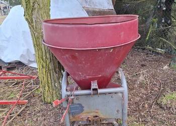 Rozsiewacz nawozów lejek, bąk