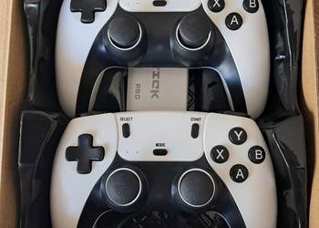 2 nowe pady do gier retro 2,4 G. geme sticka daje gratis bo nie działa