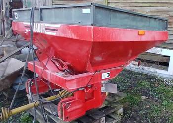 Rozsiewacz Rauch ZSB 900