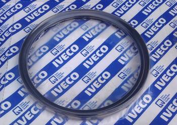 Uszczelnienie wału piasty koła IVECO 40000950