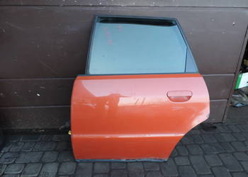 AUDI A4 B5 FL KOMBI DRZWI LEWE TYLNE