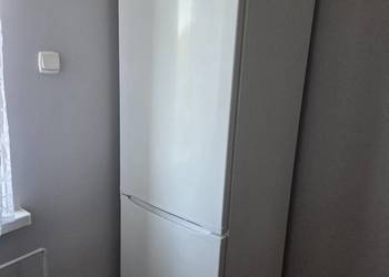 Sprzedam używaną lodówke Bosch