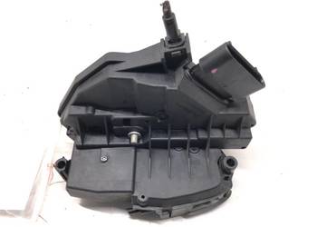 ZAMEK PRZÓD PRAWY FORD FOCUS III Hatchback BM5A-A21812-BG