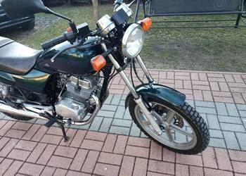 Klasyczna Honda CB 250 (1994)