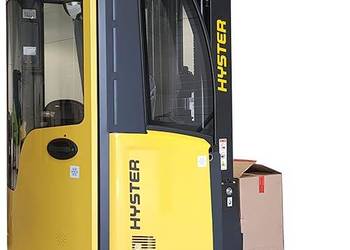 Wózek elektryczny reach truck do pracy w niskich temperaturach Hyster R1.4