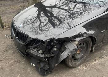 Sprzedam bmw e91 320d uszkodzone