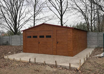 Dwuspadowy Garaż Blaszany 5×5m drewnopodobny w kolorze złoty dąb PREMIUM