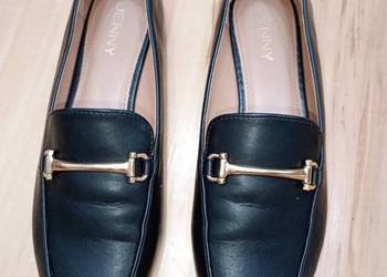 Czarne buty damskie marki Jenny, rozmiar 38. Powystawowe, bez opakowania, w