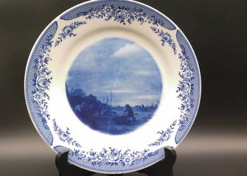 Porcelanowy talerz ścienny (dekoracyjny) wyprodukowany przez firmę Kahla