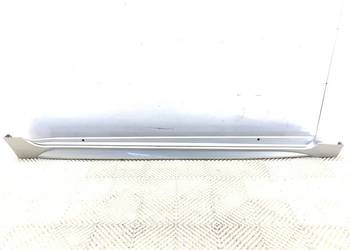 LISTWA PROGOWA PRAWY TOYOTA COROLLA E21 Hatchback 2RD OSŁONA PROGU, PR