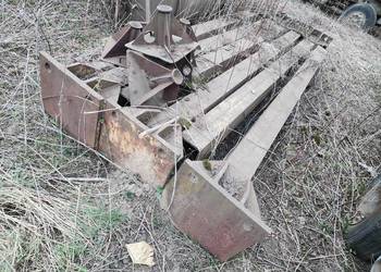 Słupy stalowe bardzo solidne hala wiata