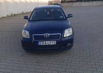 Toyota Avensis polecam