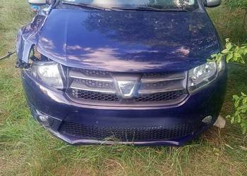 Auto po kolizji Dacia Logan 2015