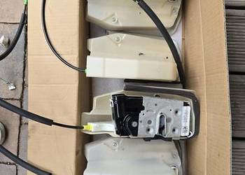 Tesla Model 3 komplet zamków drzwi mechanizm klamki 4 szt. OEM oryginał
