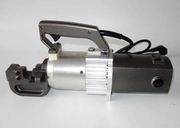 Nożyce hydrauliczne do prętów zbrojeniowych do 20mm
