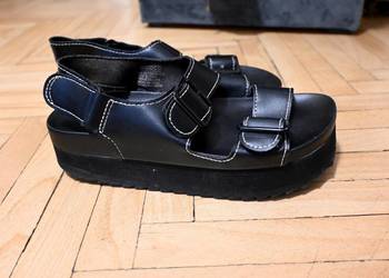 Czarne sandały platformy H&M DIVIDED r. 38