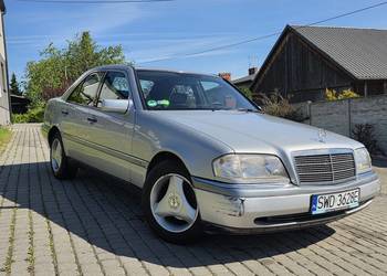 Mercedes w202 c180 klasyk youngtimer