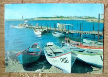 PRZYSTAŃ Z ŁODZIAMI W NESEBYR NAD MORZEM CZARNYM