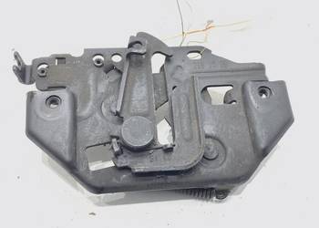 ZAMEK MASKI PRZÓD FORD ECOSPORT SUV