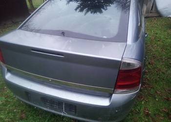Opel Vectra c klapa tył szyba