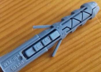 Kołki rozporowe 10 mm