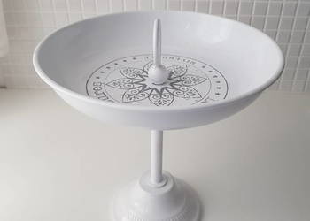 Metalowa patera RIVERDALE Lovely Treasures – Biała Vintage