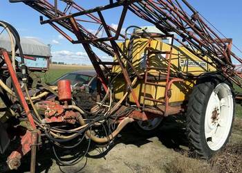 Opryskiwacz Urgent 2000