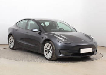 Tesla Model 3 Long Range 4WD 74kWh