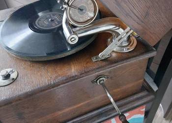 Antyk.Szwajcarski patefon.