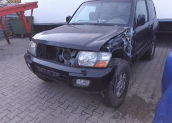 Mitsubishi Pajero 3,2 DID Cały na części