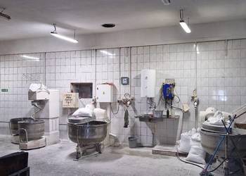 Sprzedam Piekarnie w centrum Leoncina powierzchnia działki 2200m2