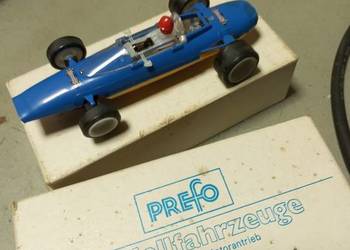 Autko DDR firmy Prefo do minitoru z czasu prl