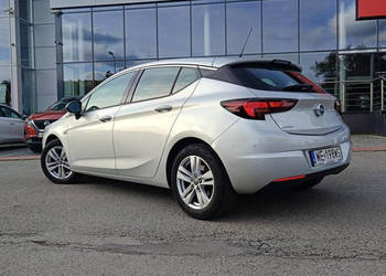 Opel Astra, 2019r. Krajowy