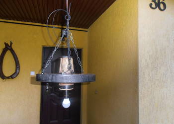 Żyrandol - koło drewniane