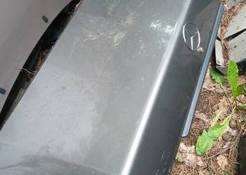 Mercedes 190 W201 tylna klapa szara Mercedes 190 W201 tylna klapa szara