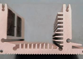 Radiator aluminiowy.