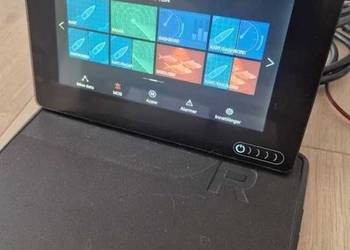 Nawigacja morska, ploter map AXIOM 7