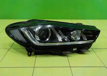 JAGUAR XE 2.0 D AUT 15r SEDAN 4D XENON lampa prawa przod GX7313W029DE
