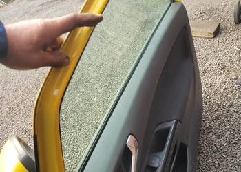 Drzwi Opel corsy wersja 3 drzwiowa prawe.