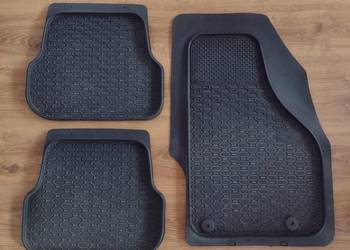 dywaniki gumowe Corsa D i E