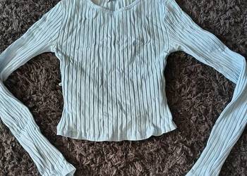 bluzka z wycięciem na plecach