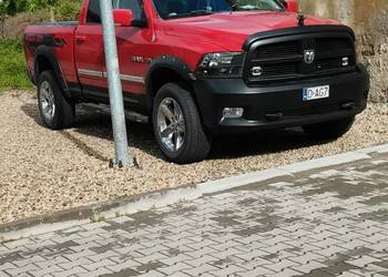 Dodge Ram 5.7 sprzedam zamienię na dużego suva, vana, pikapa, powyżej 3.5 T