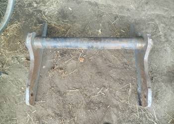 Mocowanie uchwyt  łyżki krokodyla paleciak  Manitou