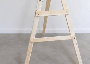 Stojaki pod wience
