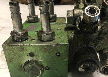 John Deere-rodzielacz TLS 205562