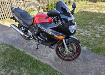 Suzuki gsxf 750