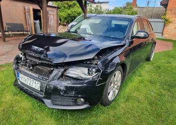 Audi z małym przebiegiem po stłuczce