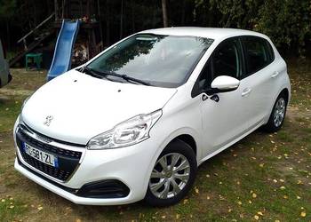 Peugeot 208 lift 18r