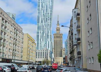 Chmielna, Centrum Warszawy, 2 pokojowe mieszkanie, do remontu