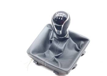 MIESZEK GAŁKA BIEGÓW SEAT LEON III 5F1711113AK 1.5 OSŁONA